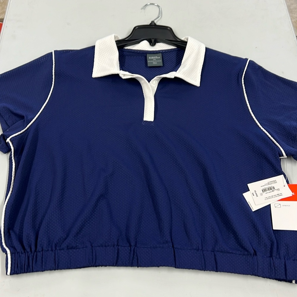 Sports Illustrated top size XXL